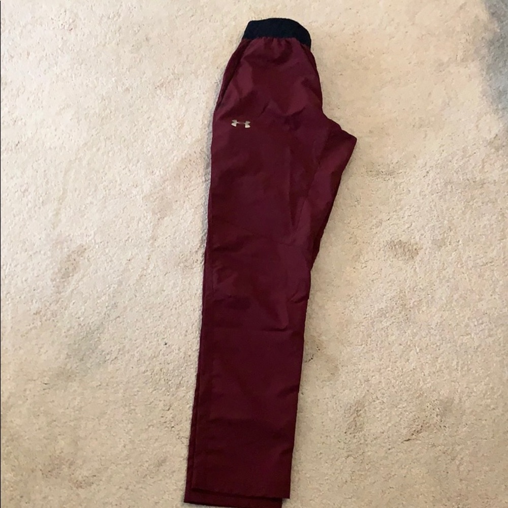 Under Armour woman’s medium
